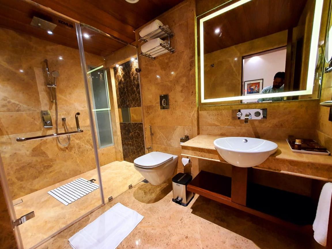 Hotel Mbc Citadel Nashik Esterno foto