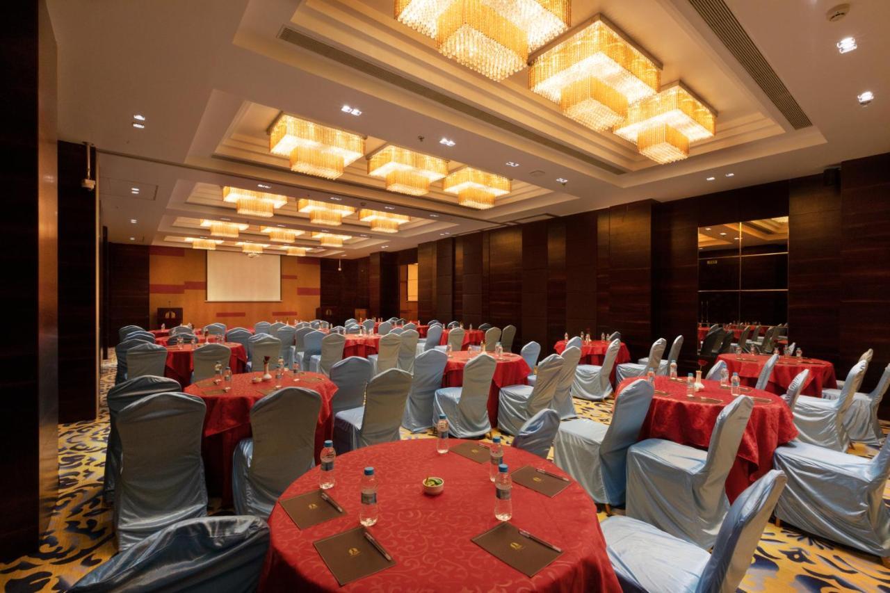 Hotel Mbc Citadel Nashik Esterno foto