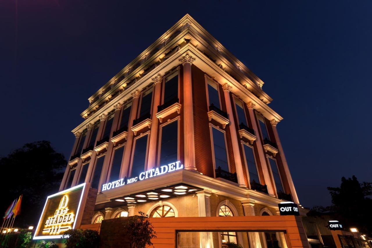 Hotel Mbc Citadel Nashik Esterno foto